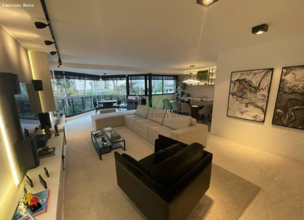 Imagem Apartamento com 2 Quartos à Venda, 247 m² em Aclimação - São Paulo