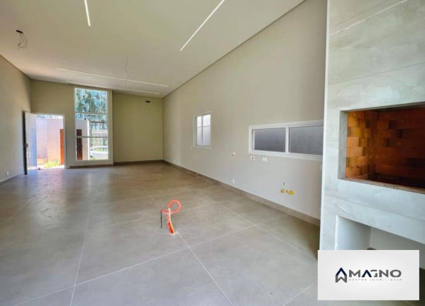 Imagem Casa com 3 Quartos à Venda, 301 m² em Recanto Tropical - Cascavel