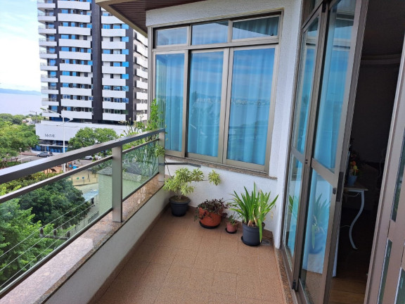 Imagem Apartamento com 4 Quartos à Venda, 293 m² em Agronômica - Florianópolis Imagem Apartamento com 4 Quartos à Venda, 293 m² em Agronômica - Florianópolis