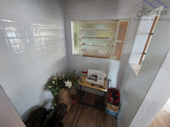 Imagem Imóvel com 2 Quartos à Venda, 150 m² em Restinga - Porto Alegre Imagem Imóvel com 2 Quartos à Venda, 150 m² em Restinga - Porto Alegre