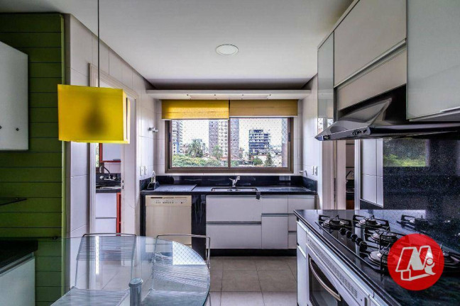 Imagem Apartamento com 4 Quartos à Venda, 222 m² em Petrópolis - Porto Alegre