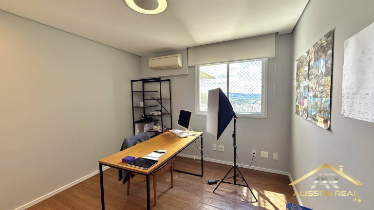 Imagem Apartamento com 3 Quartos à Venda, 202 m² em Tamboré - Santana De Parnaíba Imagem Apartamento com 3 Quartos à Venda, 202 m² em Tamboré - Santana De Parnaíba