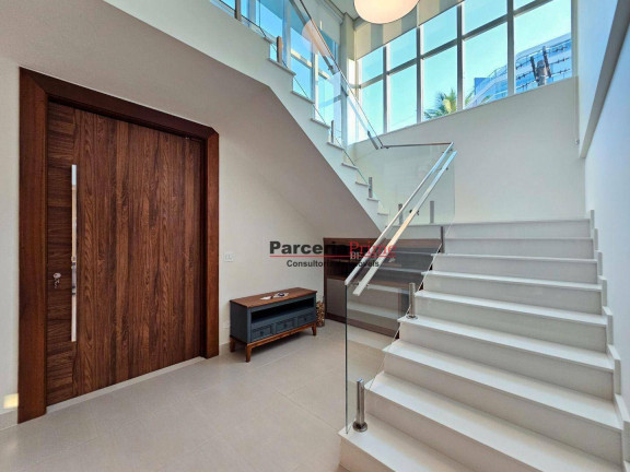 Imagem Casa com 6 Quartos à Venda, 630 m² em Riviera Módulo 3 - Bertioga Imagem Casa com 6 Quartos à Venda, 630 m² em Riviera Módulo 3 - Bertioga