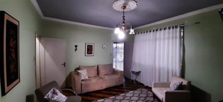 Imagem Sobrado com 3 Quartos à Venda, 202 m² em Bucarein - Joinville