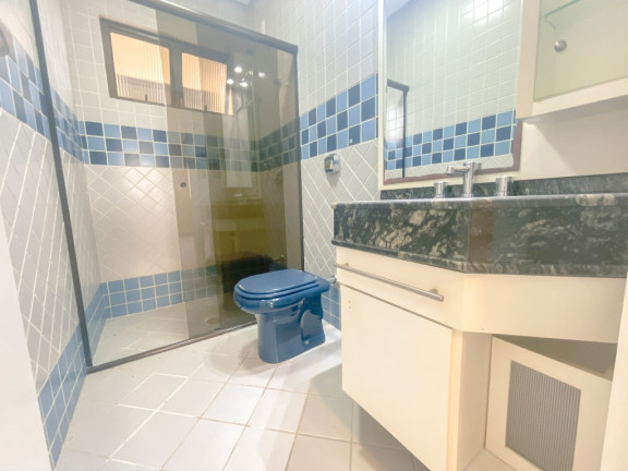 Imagem Casa com 3 Quartos à Venda, 320 m² em Coqueiros - Florianópolis