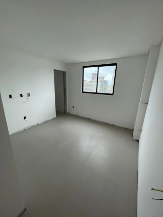 Imagem Apartamento com 3 Quartos à Venda, 130 m² em Meia Praia - Itapema Imagem Apartamento com 3 Quartos à Venda, 130 m² em Meia Praia - Itapema