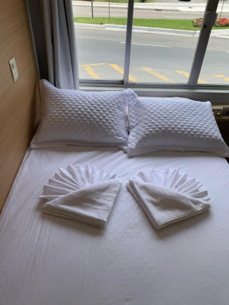 Imagem Apartamento com 1 Quarto para Alugar,  em Pioneiros - Balneário Camboriú