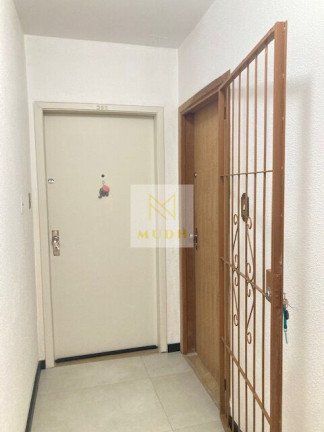 Imagem Apartamento com 1 Quarto à Venda, 50 m² em Centro Histórico - Porto Alegre Imagem Apartamento com 1 Quarto à Venda, 50 m² em Centro Histórico - Porto Alegre