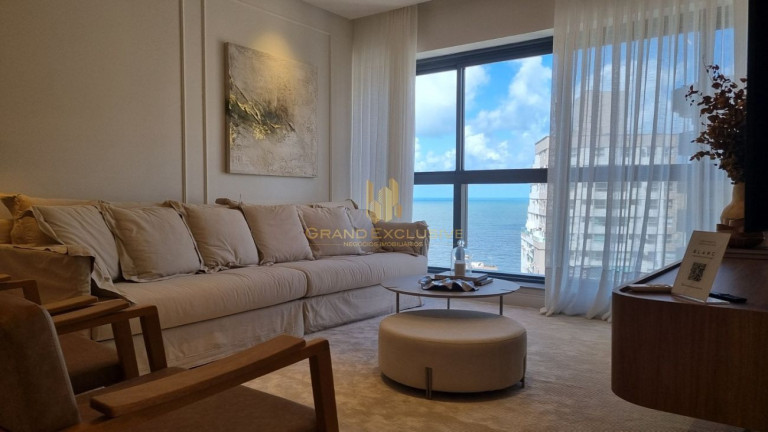 Imagem Apartamento com 4 Quartos à Venda, 182 m² em Centro - Balneário Camboriú Imagem Apartamento com 4 Quartos à Venda, 182 m² em Centro - Balneário Camboriú