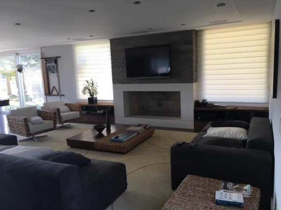 Imagem Casa com 5 Quartos à Venda, 569 m² em Centro - Xangri-lá Imagem Casa com 5 Quartos à Venda, 569 m² em Centro - Xangri-lá