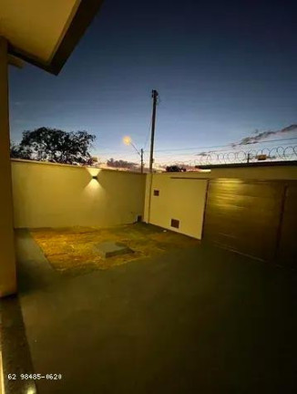 Imagem Casa com 3 Quartos à Venda, 114 m² em Residencial Itaipu - Goiânia