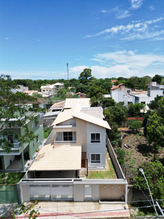 Casa com 3 Quartos à Venda, 198 m² em Manguinhos - Serra