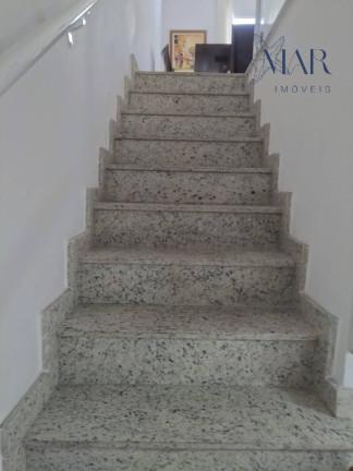 Imagem Casa com 3 Quartos à Venda, 124 m² em Marapé - Santos Imagem Casa com 3 Quartos à Venda, 124 m² em Marapé - Santos