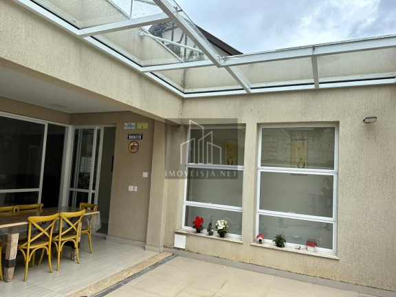Imagem Casa com 3 Quartos à Venda, 263 m² em Alphaville - Santana De Parnaíba Imagem Casa com 3 Quartos à Venda, 263 m² em Alphaville - Santana De Parnaíba