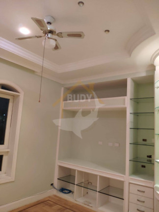 Imagem Casa com 4 Quartos à Venda, 350 m² em Morada Das Flores (aldeia Da Serra) - Santana De Parnaíba Imagem Casa com 4 Quartos à Venda, 350 m² em Morada Das Flores (aldeia Da Serra) - Santana De Parnaíba