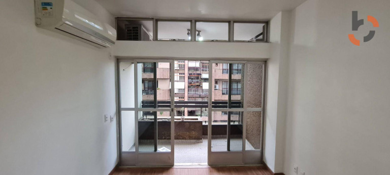 Imagem Apartamento com 3 Quartos à Venda, 173 m² em Alvarez - Nova Iguaçu