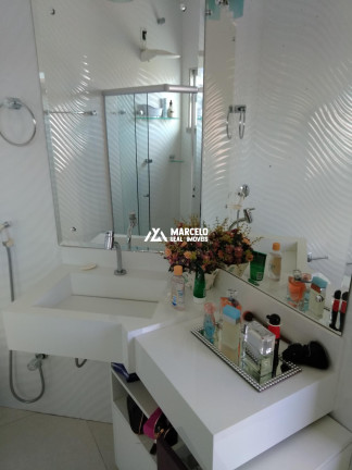 Imagem Casa com 4 Quartos à Venda, 375 m² em Candeias - Vitória Da Conquista Imagem Casa com 4 Quartos à Venda, 375 m² em Candeias - Vitória Da Conquista