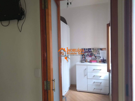 Imagem Sobrado com 3 Quartos à Venda, 305 m² em Jardim Santa Clara - Guarulhos Imagem Sobrado com 3 Quartos à Venda, 305 m² em Jardim Santa Clara - Guarulhos