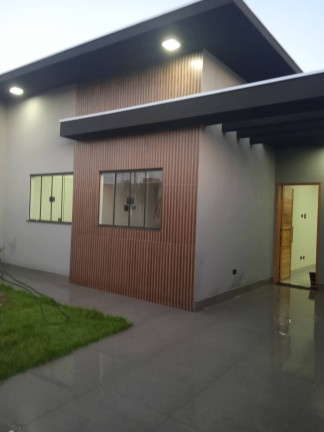 Imagem Casa com 3 Quartos à Venda, 126 m² em Residencial Araucárias - Arapongas Imagem Casa com 3 Quartos à Venda, 126 m² em Residencial Araucárias - Arapongas