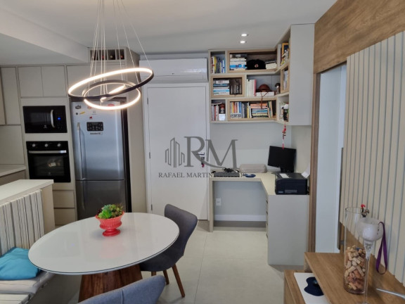 Imagem Apartamento com 2 Quartos à Venda, 100 m² em Balneário - Florianópolis Imagem Apartamento com 2 Quartos à Venda, 100 m² em Balneário - Florianópolis