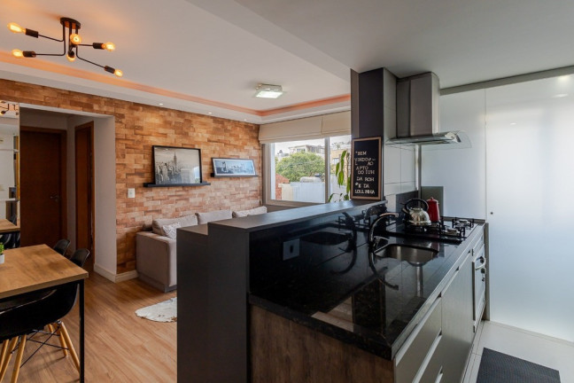 Imagem Apartamento com 2 Quartos à Venda, 61 m² em Higienópolis - Porto Alegre Imagem Apartamento com 2 Quartos à Venda, 61 m² em Higienópolis - Porto Alegre