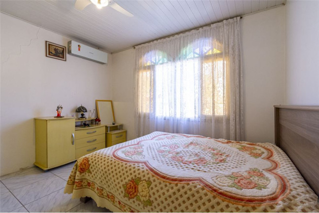 Imagem Casa com 3 Quartos à Venda, em Marechal Rondon - Canoas Imagem Casa com 3 Quartos à Venda, em Marechal Rondon - Canoas
