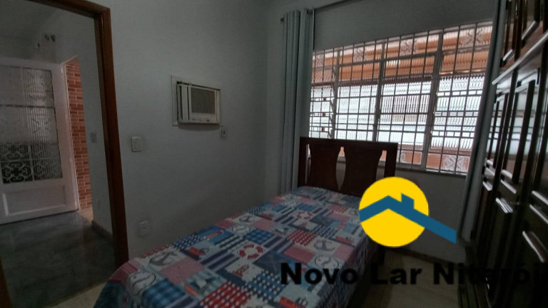 Imagem Casa com 3 Quartos à Venda, 177 m² em São Lourenço - Niterói Imagem Casa com 3 Quartos à Venda, 177 m² em São Lourenço - Niterói