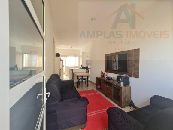 Casa com 2 Quartos à Venda, 47 m² em Planalto - Mateus Leme