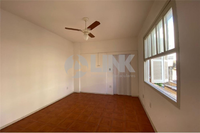 Imagem Apartamento com 1 Quarto à Venda, 32 m² em Centro Histórico - Porto Alegre Imagem Apartamento com 1 Quarto à Venda, 32 m² em Centro Histórico - Porto Alegre