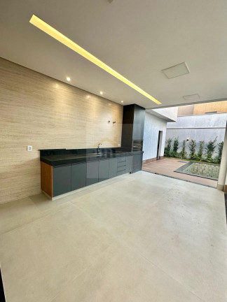 Imagem Casa com 3 Quartos à Venda, 175 m² em Terras Alpha Residencial 1 - Senador Canedo