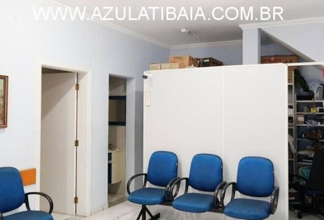 Imagem Casa com 3 Quartos à Venda, 399 m² em Centro - Atibaia Imagem Casa com 3 Quartos à Venda, 399 m² em Centro - Atibaia
