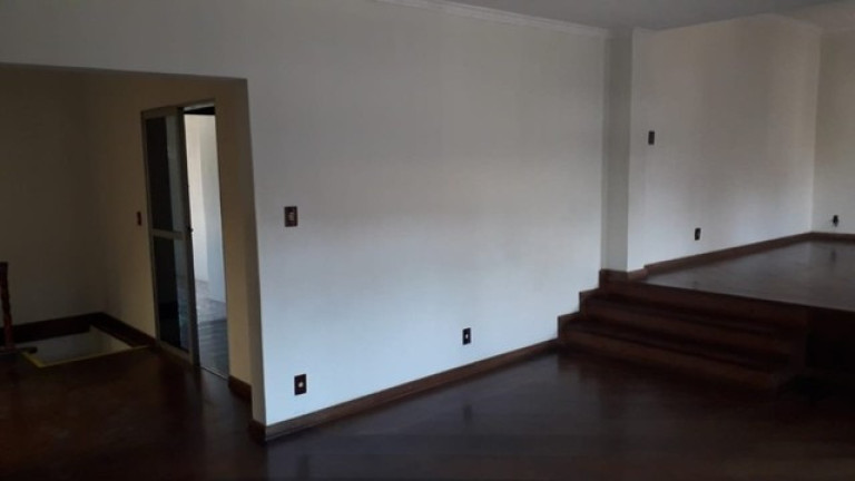 Imagem Sobrado com 5 Quartos à Venda, em Vila Brasílio Machado - São Paulo Imagem Sobrado com 5 Quartos à Venda, em Vila Brasílio Machado - São Paulo