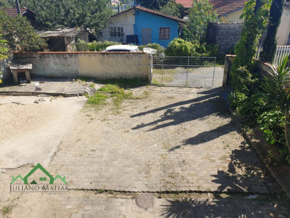 Imagem Casa com 5 Quartos à Venda, 240 m² em Centro - Balneário Barra Do Sul Imagem Casa com 5 Quartos à Venda, 240 m² em Centro - Balneário Barra Do Sul