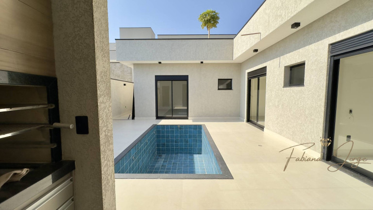Casa com 3 Quartos à Venda, 300 m² em Roncáglia - Valinhos