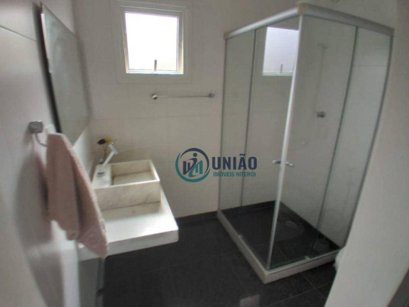 Imagem Casa com 3 Quartos à Venda, 250 m² em Piratininga - Niterói Imagem Casa com 3 Quartos à Venda, 250 m² em Piratininga - Niterói