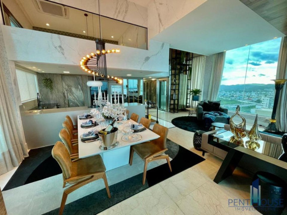 Imagem Apartamento com 7 Quartos à Venda, 600 m² em Centro - Balneário Camboriú