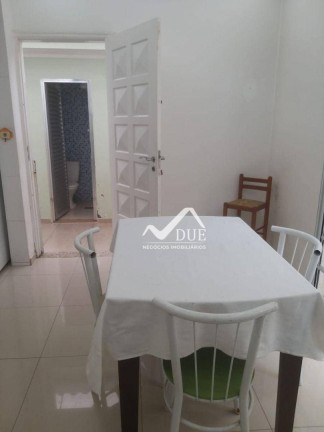 Imagem Casa com 3 Quartos à Venda, 161 m² em Boqueirão - Santos