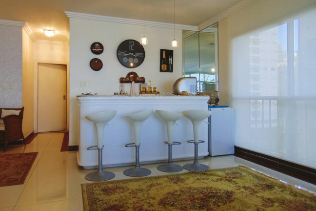 Imagem Apartamento com 4 Quartos à Venda, 200 m² em Pitangueiras - Guarujá Imagem Apartamento com 4 Quartos à Venda, 200 m² em Pitangueiras - Guarujá