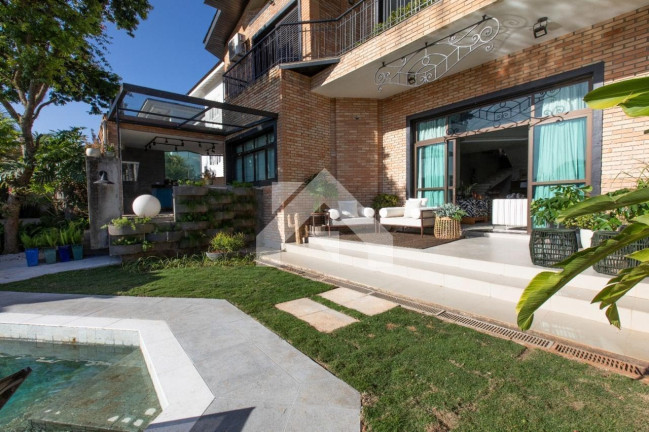 Imagem Casa de Condomínio com 4 Quartos à Venda, 540 m² em Alphaville - Santana De Parnaíba Imagem Casa de Condomínio com 4 Quartos à Venda, 540 m² em Alphaville - Santana De Parnaíba