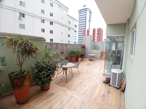 Imagem Imóvel com 2 Quartos à Venda, 93 m² em Centro - Balneário Camboriú