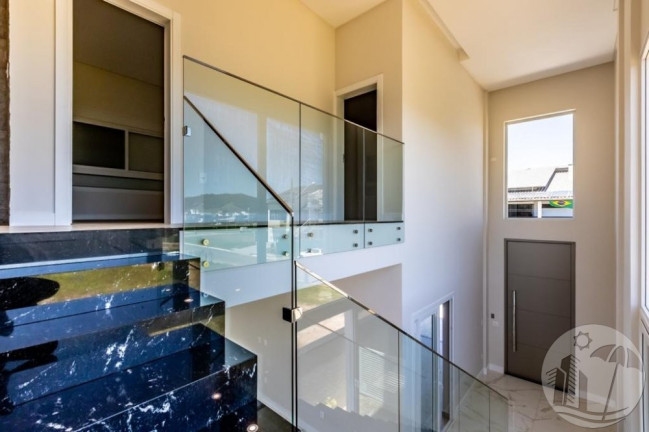 Imagem Casa de Condomínio à Venda, 163 m² em Santa Regina - Camboriú Imagem Casa de Condomínio à Venda, 163 m² em Santa Regina - Camboriú
