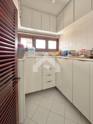 Imagem Casa de Condomínio com 4 Quartos à Venda, 328 m² em Alphaville - Santana De Parnaíba Imagem Casa de Condomínio com 4 Quartos à Venda, 328 m² em Alphaville - Santana De Parnaíba