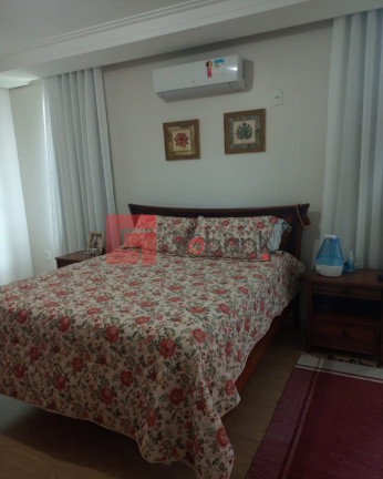 Imagem Casa com 4 Quartos à Venda, 400 m² em Ibituruna - Montes Claros Imagem Casa com 4 Quartos à Venda, 400 m² em Ibituruna - Montes Claros