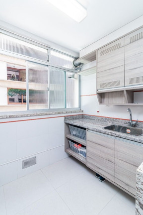 Imagem Apartamento com 3 Quartos à Venda, 110 m² em Moinhos De Vento - Porto Alegre Imagem Apartamento com 3 Quartos à Venda, 110 m² em Moinhos De Vento - Porto Alegre