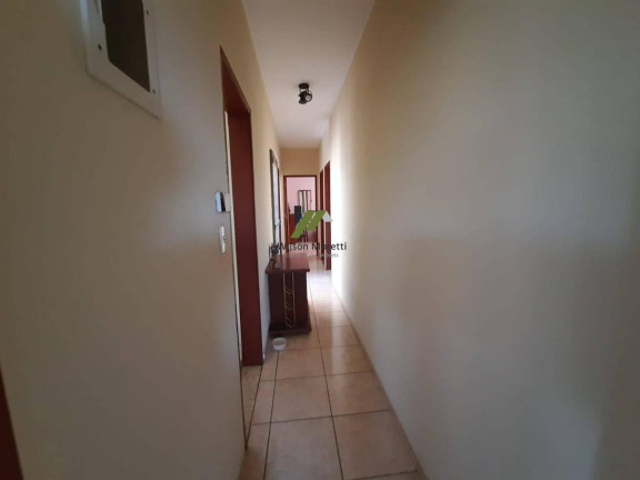 Imagem Casa com 3 Quartos à Venda, 202 m²