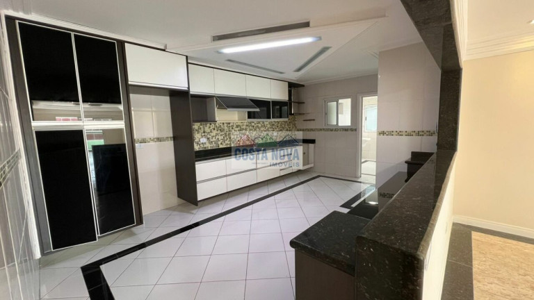 Imagem Apartamento com 3 Quartos à Venda, 136 m² Imagem Apartamento com 3 Quartos à Venda, 136 m²