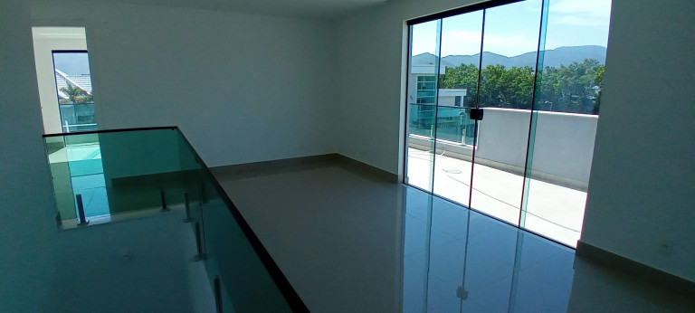 Imagem Imóvel com 5 Quartos à Venda, 400 m² em Recreio Dos Bandeirantes - Rio De Janeiro Imagem Imóvel com 5 Quartos à Venda, 400 m² em Recreio Dos Bandeirantes - Rio De Janeiro