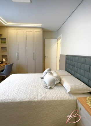 Imagem Apartamento com 2 Quartos à Venda, 85 m² em Centro - Itajaí