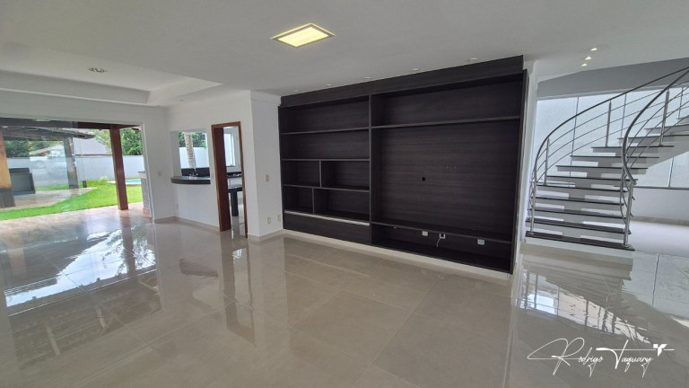 Imagem Casa de Condomínio com 4 Quartos à Venda, 341 m² em Jardins Paris - Goiânia Imagem Casa de Condomínio com 4 Quartos à Venda, 341 m² em Jardins Paris - Goiânia