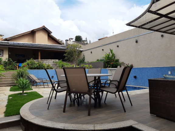 Imagem Casa com 2 Quartos à Venda, 3.900 m² em Vila Gardenia - Atibaia